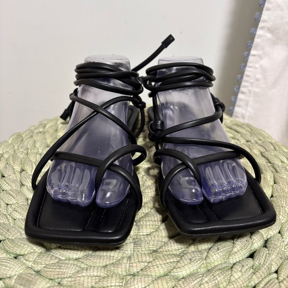 Free People Hermosa Black Vegan Leather Strappy Sandals Size 9.5 - Picture 7 of 11